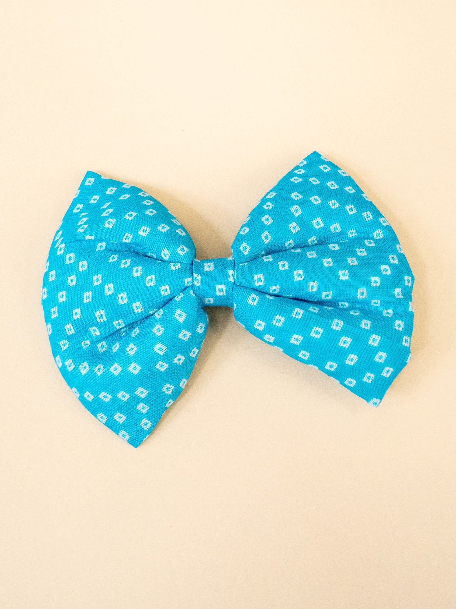 Festive Bow Tie for Dogs & Pups